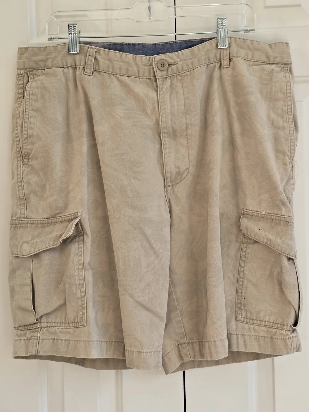 Falls Creek Men's Tan Cargo Shorts with Subtle Leaf Print